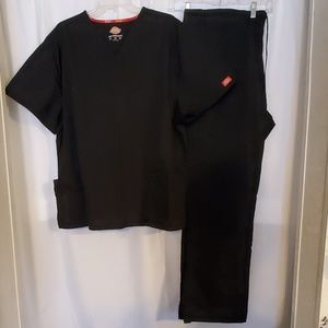2XL Scrub Set